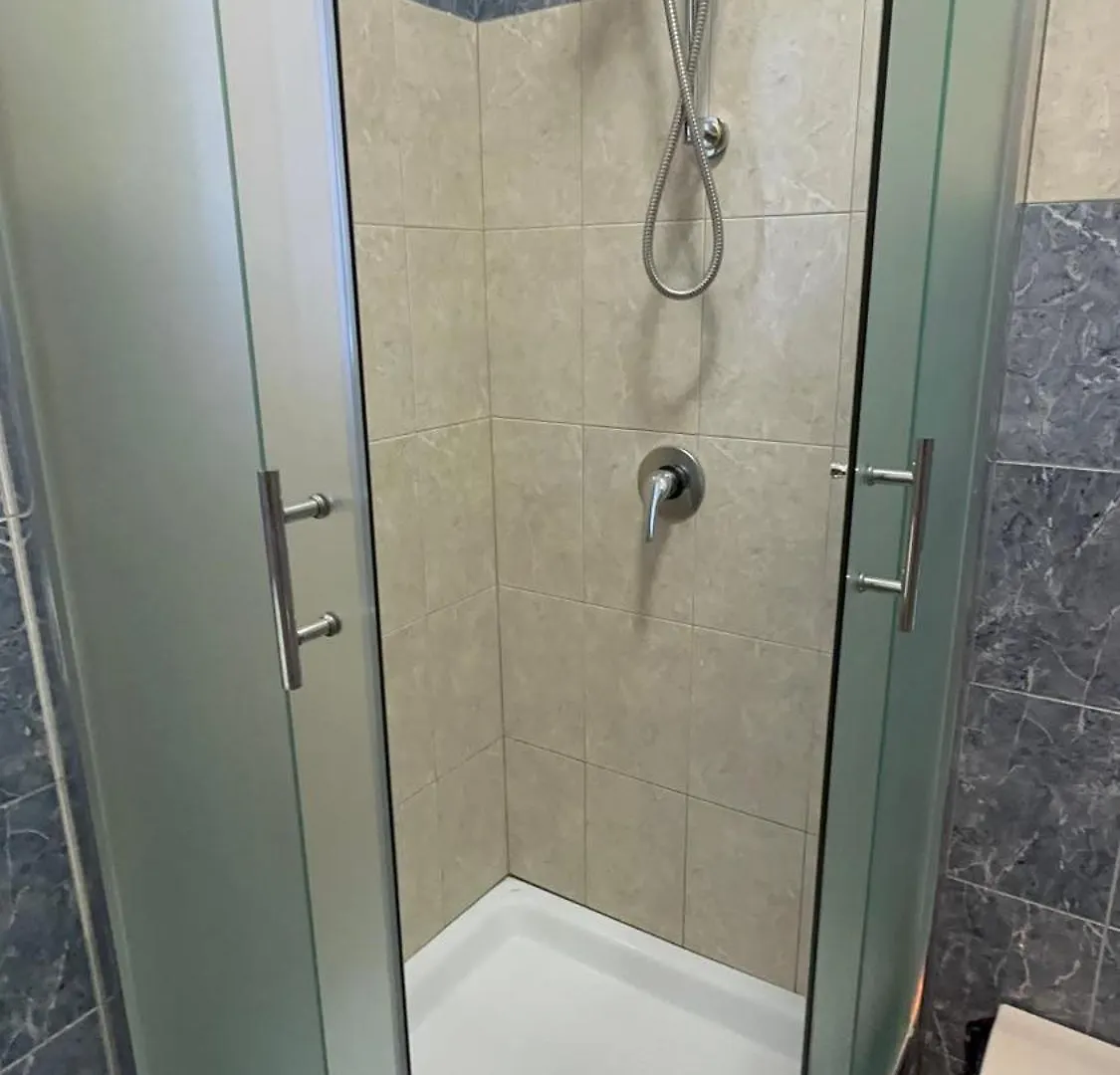Apartmán Dioras Apartment. Tirana Albánie