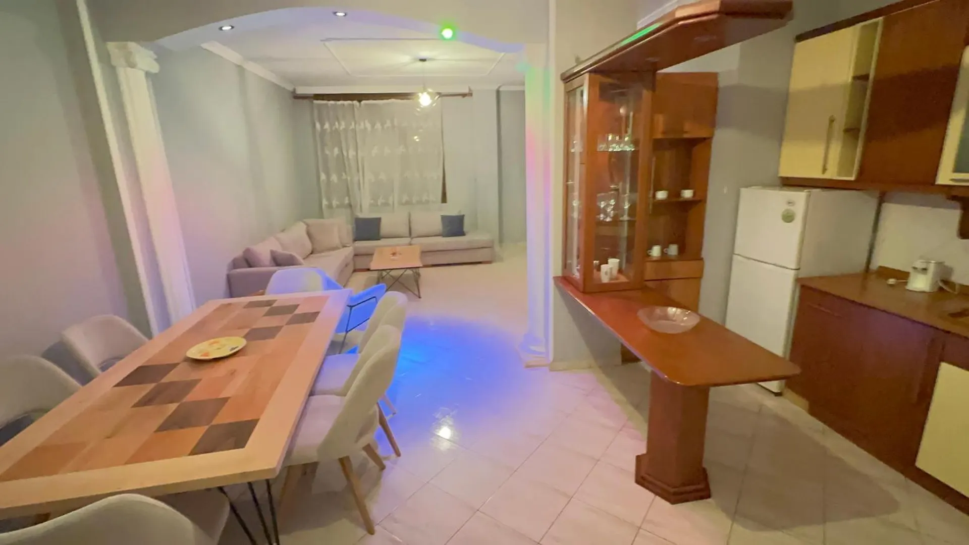Dioras Apartment. Tirana 0*,  Albania